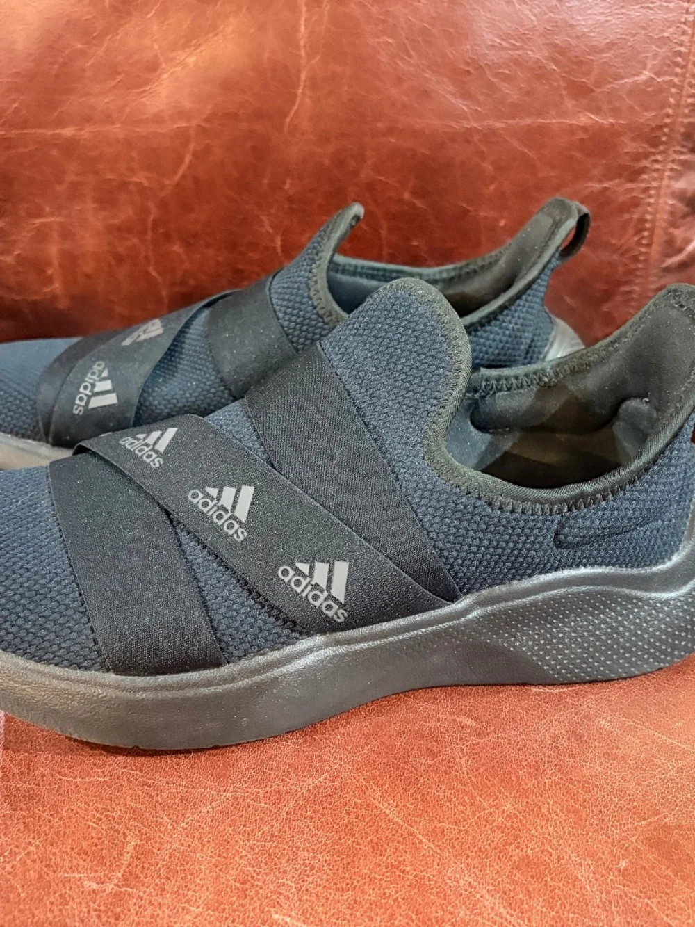 Adidas Black Cloud Foam Plus Women's 8M